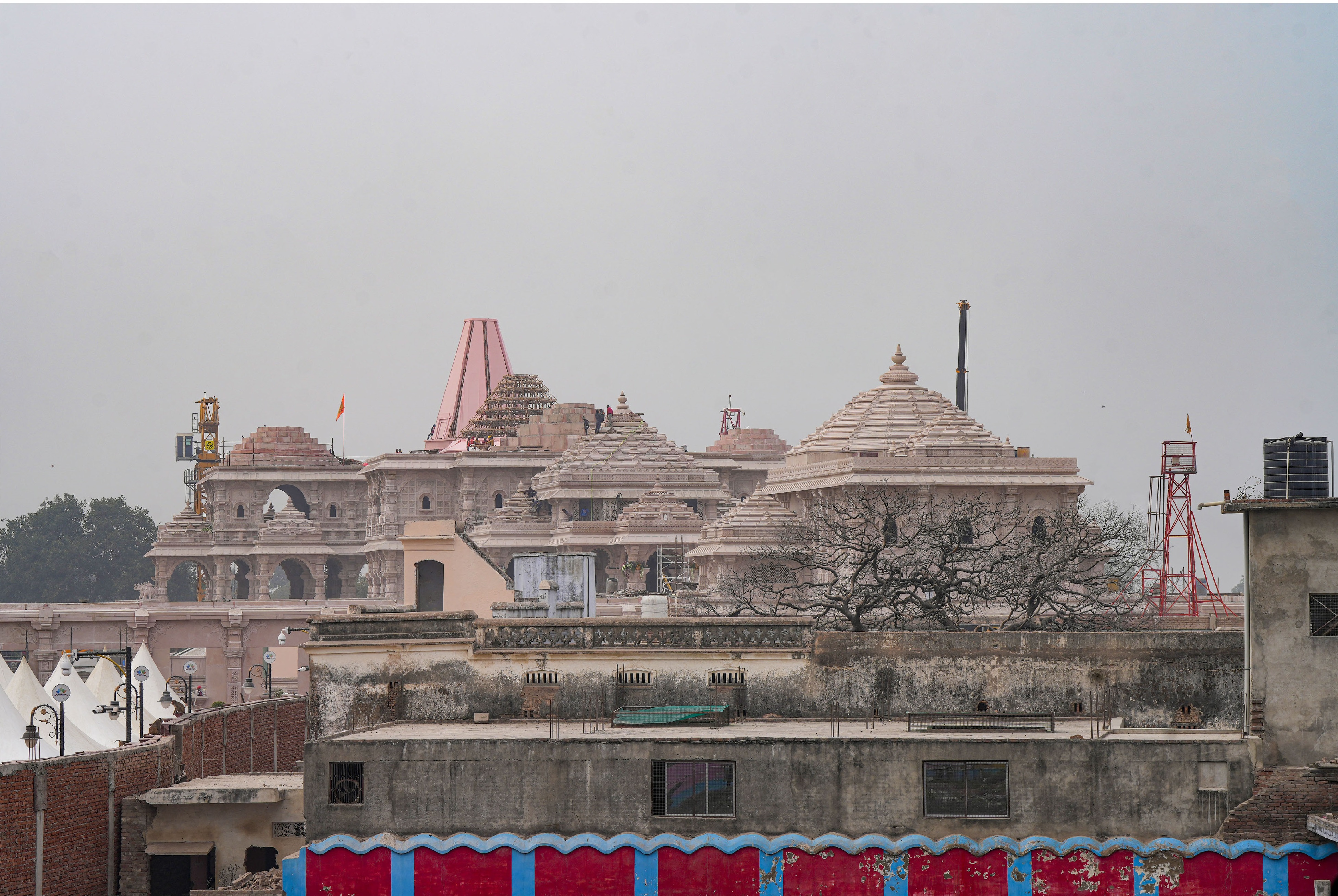 https://salarnews.in/public/uploads/images/newsimages/maannewsimage18012024_193053_Ram Temple Ayodhya.jpg